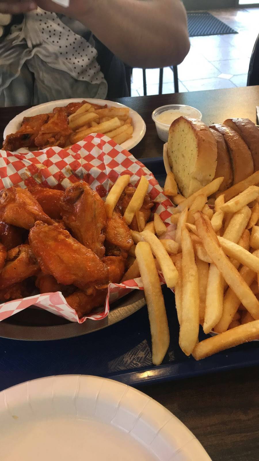 Wingz and Tea | restaurant | 10709 Town Center Dr #110, Rancho Cucamonga, CA 91730, USA | 9094669930 OR +1 909-466-9930