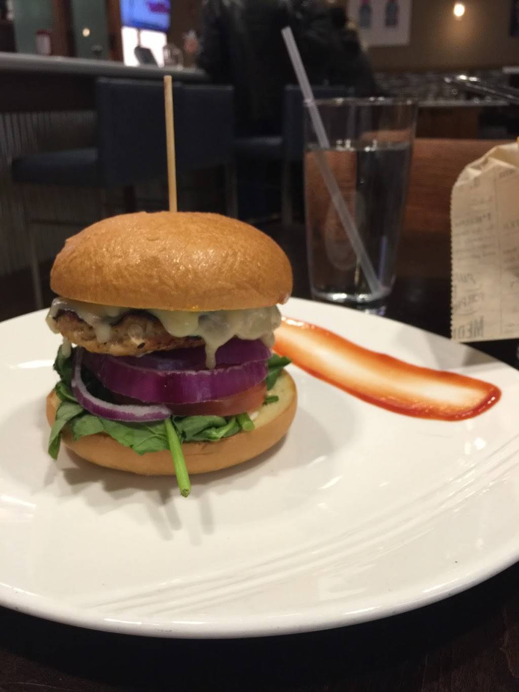 Burger Bar | restaurant | 211 Mockingbird Ln, Johnson City, TN 37604, USA | 4239292000 OR +1 423-929-2000