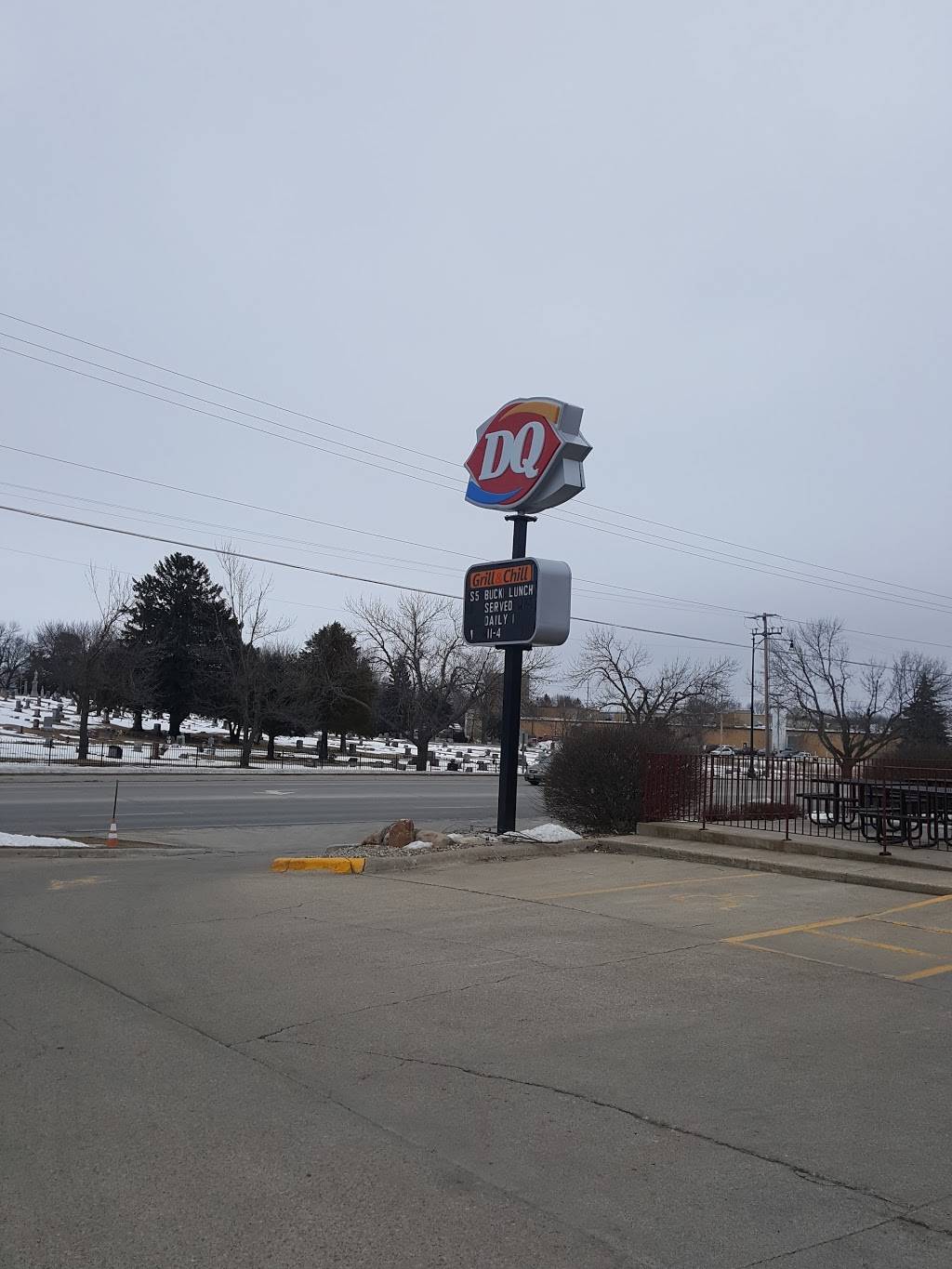 Dairy Queen | restaurant | 2019 18th St, Spirit Lake, IA 51360, USA | 7123365483 OR +1 712-336-5483