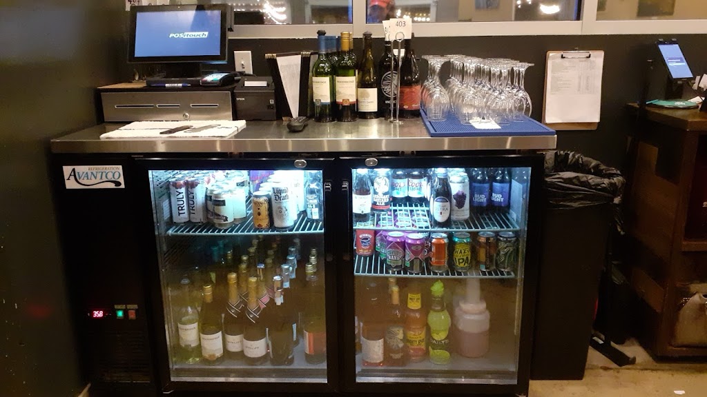 Railroad Square Craft House | restaurant | 644 McDonnell Dr, Tallahassee, FL 32310, USA | 8502963496 OR +1 850-296-3496