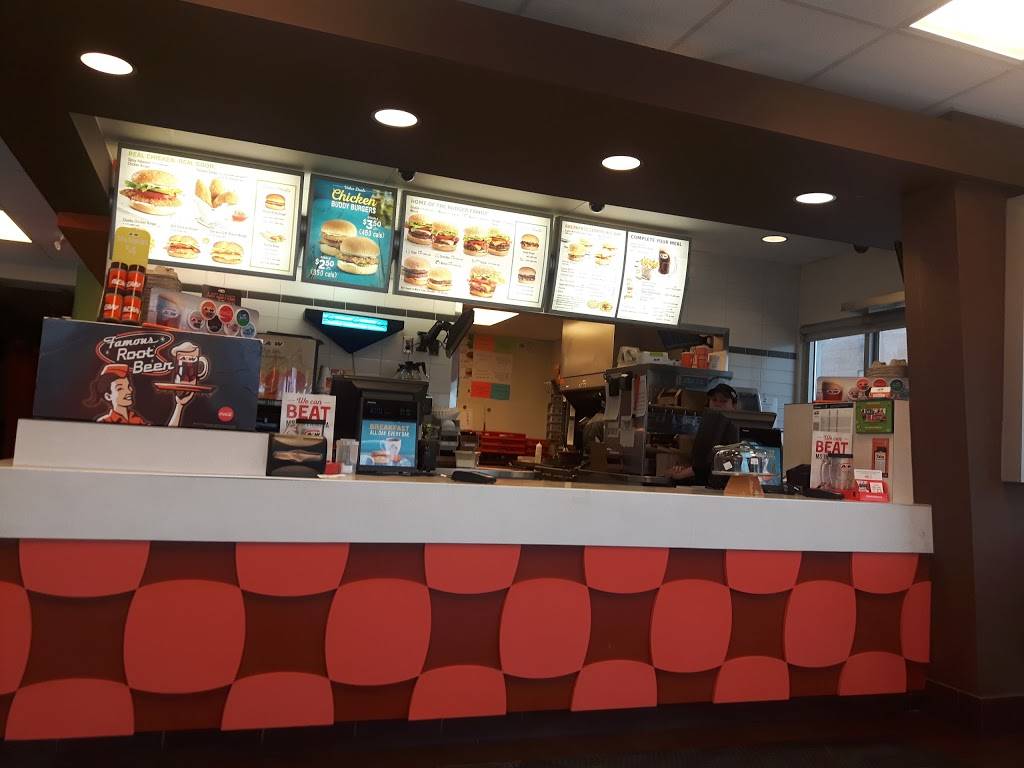 A&W Canada | restaurant | 7665 Thorold Stone Rd, Niagara Falls, ON L2H 2P7, Canada | 2892965700 OR +1 289-296-5700