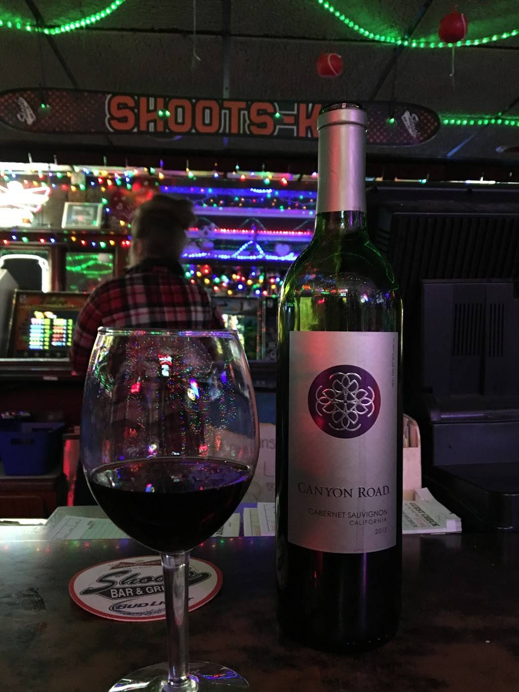 Shoots Bar & Grill | restaurant | 3375 Side St, Suamico, WI 54173, USA | 9204346480 OR +1 920-434-6480