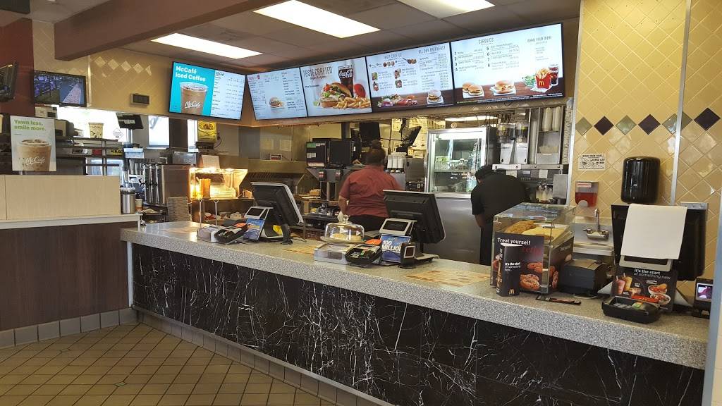 McDonalds | cafe | 1410 N Lemon St, Anaheim, CA 92801, USA | 7144474203 OR +1 714-447-4203