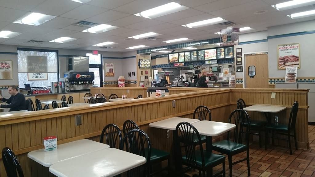 Arbys | restaurant | 3541 Lee Jackson Hwy, Staunton, VA 24401, USA | 5403240717 OR +1 540-324-0717