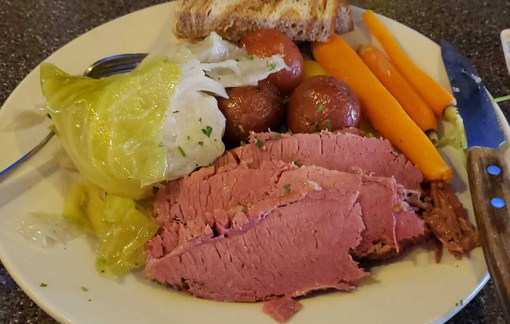 Poison Ivy Pub | restaurant | 5765 Elevator Rd, Roscoe, IL 61073, USA | 8156231480 OR +1 815-623-1480