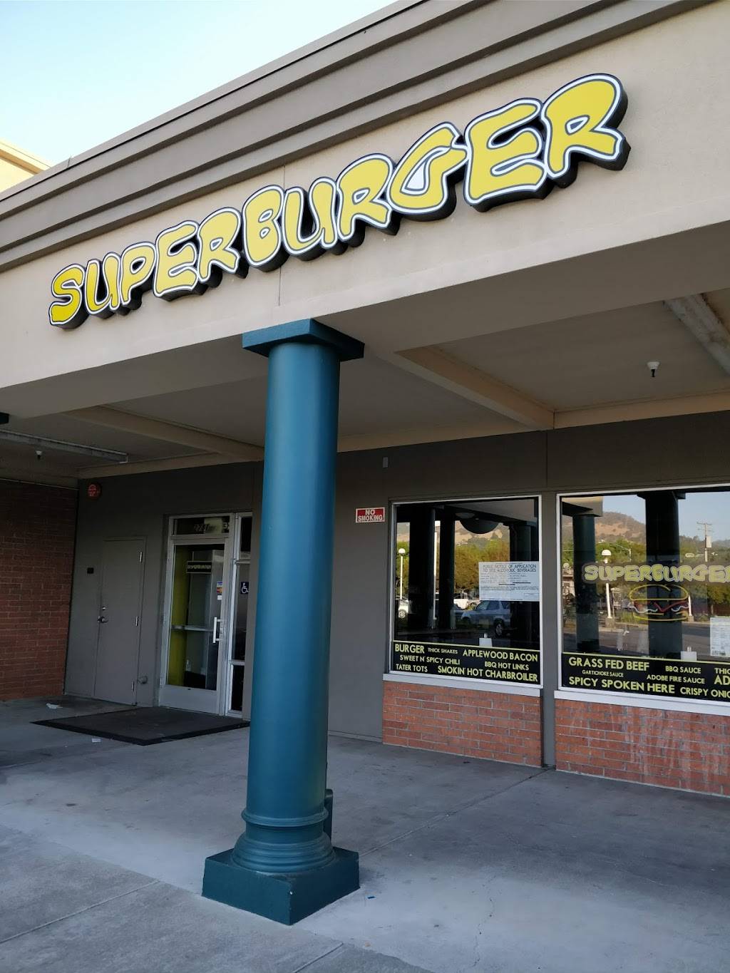 Superburger | restaurant | 2781 Yulupa Ave, Santa Rosa, CA 95405, USA | 7073037875 OR +1 707-303-7875