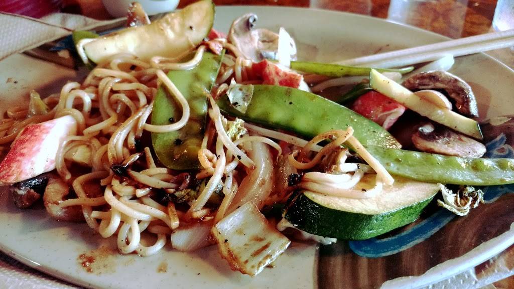 Khans Mongolian Barbeque | restaurant | 500 E 78th St, Richfield, MN 55423, USA | 6128617991 OR +1 612-861-7991