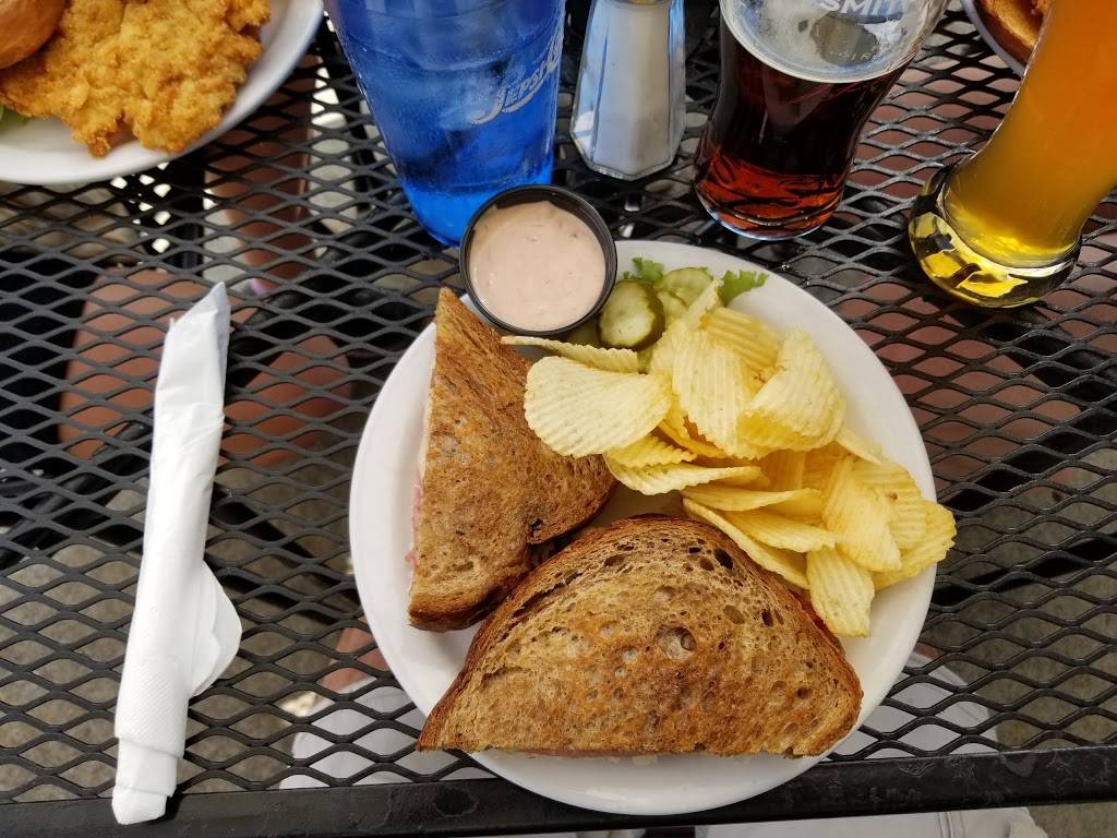 Muldoons | restaurant | 111 W Main St # 100, Carmel, IN 46032, USA | 3175711116 OR +1 317-571-1116