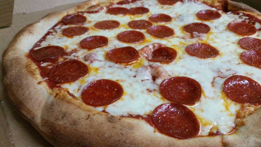Piezons Pizza | meal delivery | 1305 S Adams St #8862, Fulton, MS 38843, USA | 6628624000 OR +1 662-862-4000