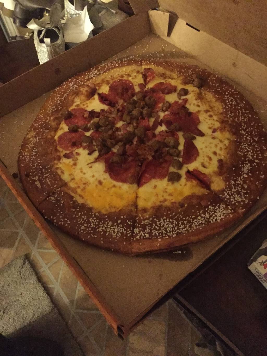 Little Caesars Pizza | meal takeaway | 206 SW 14th St, Bentonville, AR 72712, USA | 4792739999 OR +1 479-273-9999