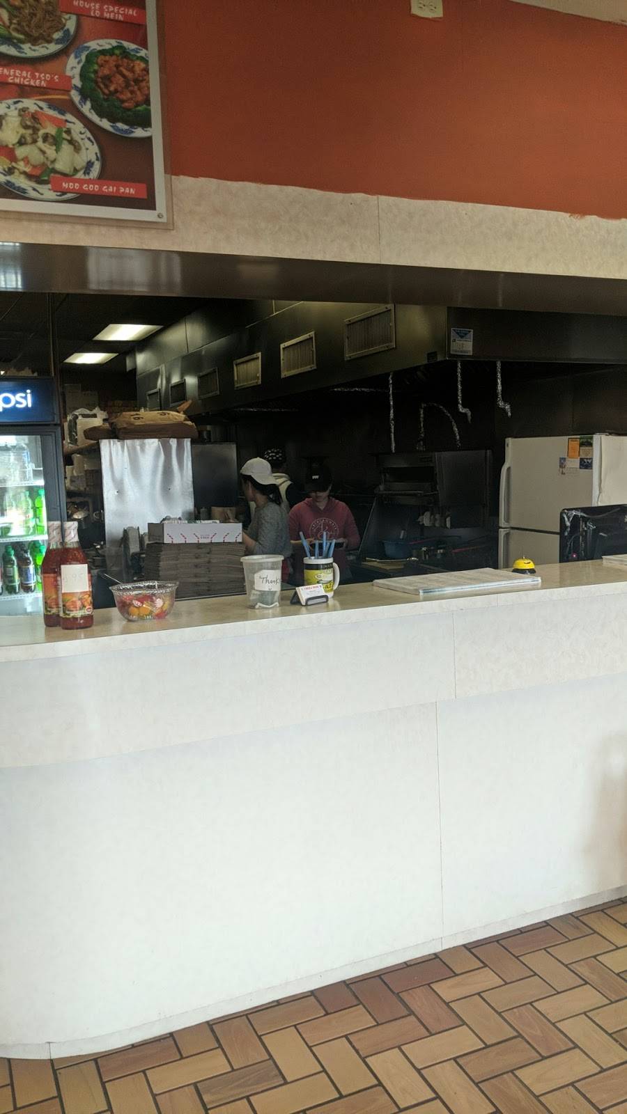 China Wok | meal takeaway | 300 Bailey Dr # 109, Stewartstown, PA 17363, USA | 7179938888 OR +1 717-993-8888