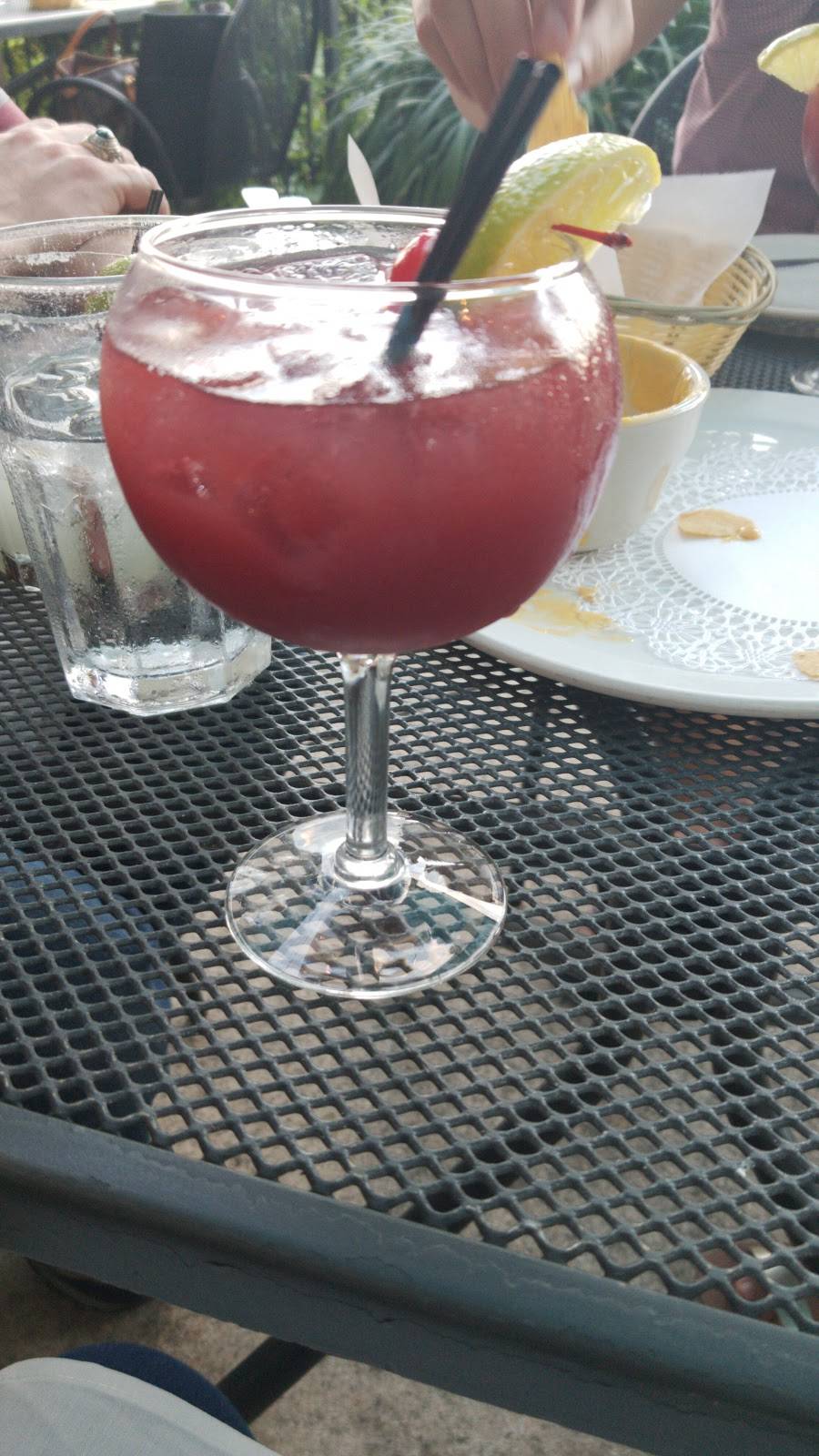 El Jarro de Arturo | restaurant | 13421 San Pedro Ave, San Antonio, TX 78216, USA | 2104945084 OR +1 210-494-5084