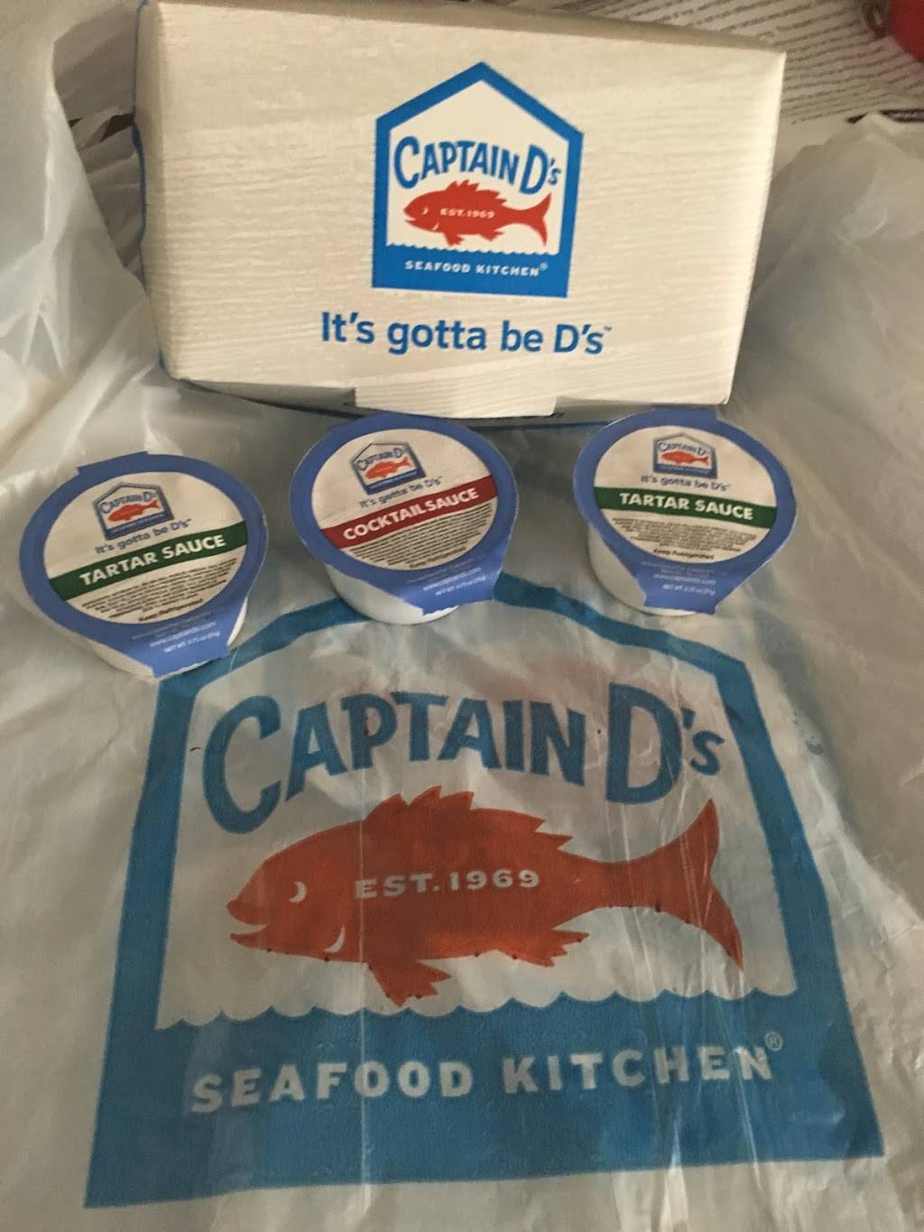 Captain Ds Seafood | restaurant | 1151 E Main St, Lincolnton, NC 28092, USA | 9804292419 OR +1 980-429-2419