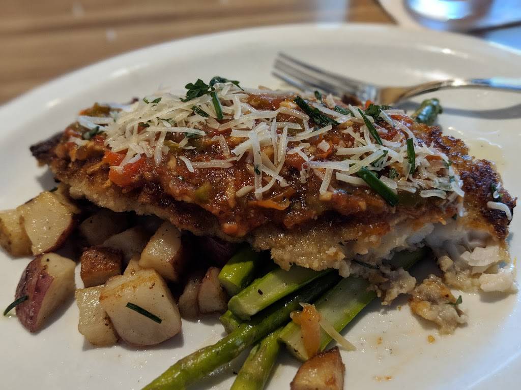 Shortfields Simpsonville | restaurant | 111 N Main St, Simpsonville, SC 29681, USA | 8647578228 OR +1 864-757-8228