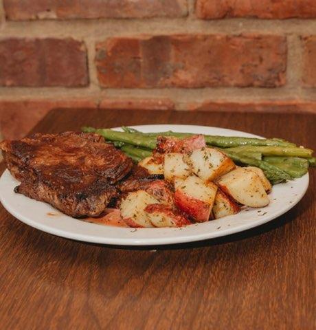 Fireside Tavern | restaurant | 2701 S Marshall St, Philadelphia, PA 19148, USA | 2152717650 OR +1 215-271-7650