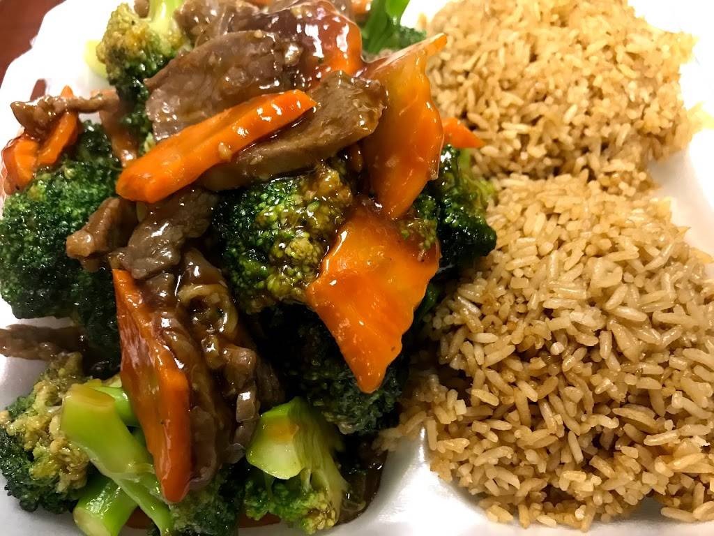 Lucky Kitchen | restaurant | 2370 S Wayne Rd, Westland, MI 48186, USA | 7345953333 OR +1 734-595-3333