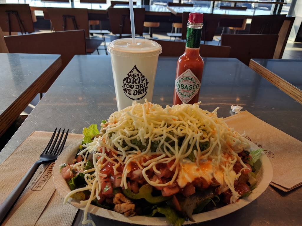 Chipotle Mexican Grill | restaurant | 1923 Springwood Rd, York, PA 17403, USA | 7176503081 OR +1 717-650-3081