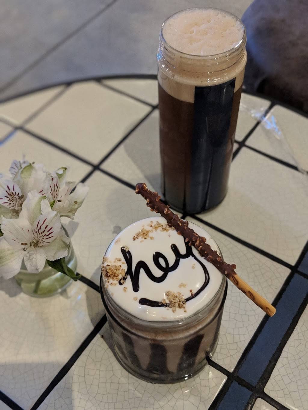 Hey Hey | cafe | 1555 Sunset Blvd, Los Angeles, CA 90026, USA | 2132780689 OR +1 213-278-0689