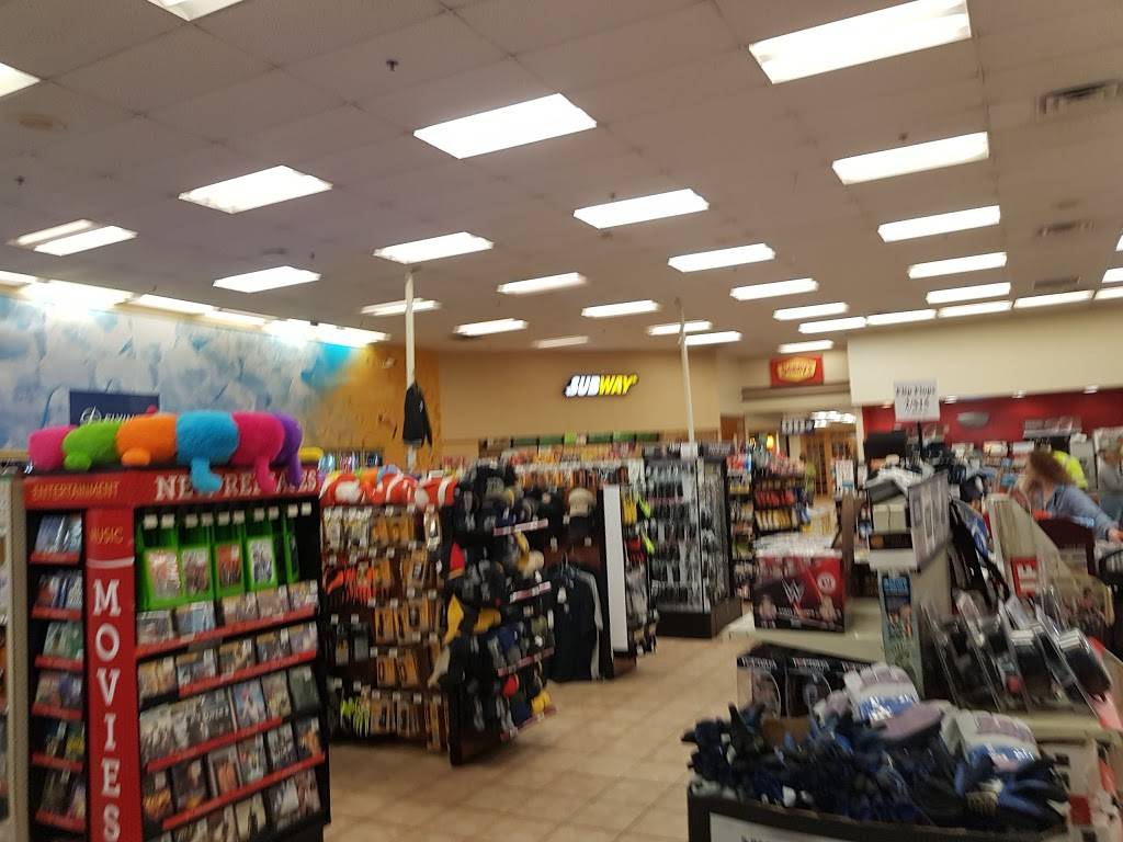 Flying J Travel Center | restaurant | 100 N Kings Hwy, Fort Pierce, FL 34945, USA | 7724610091 OR +1 772-461-0091