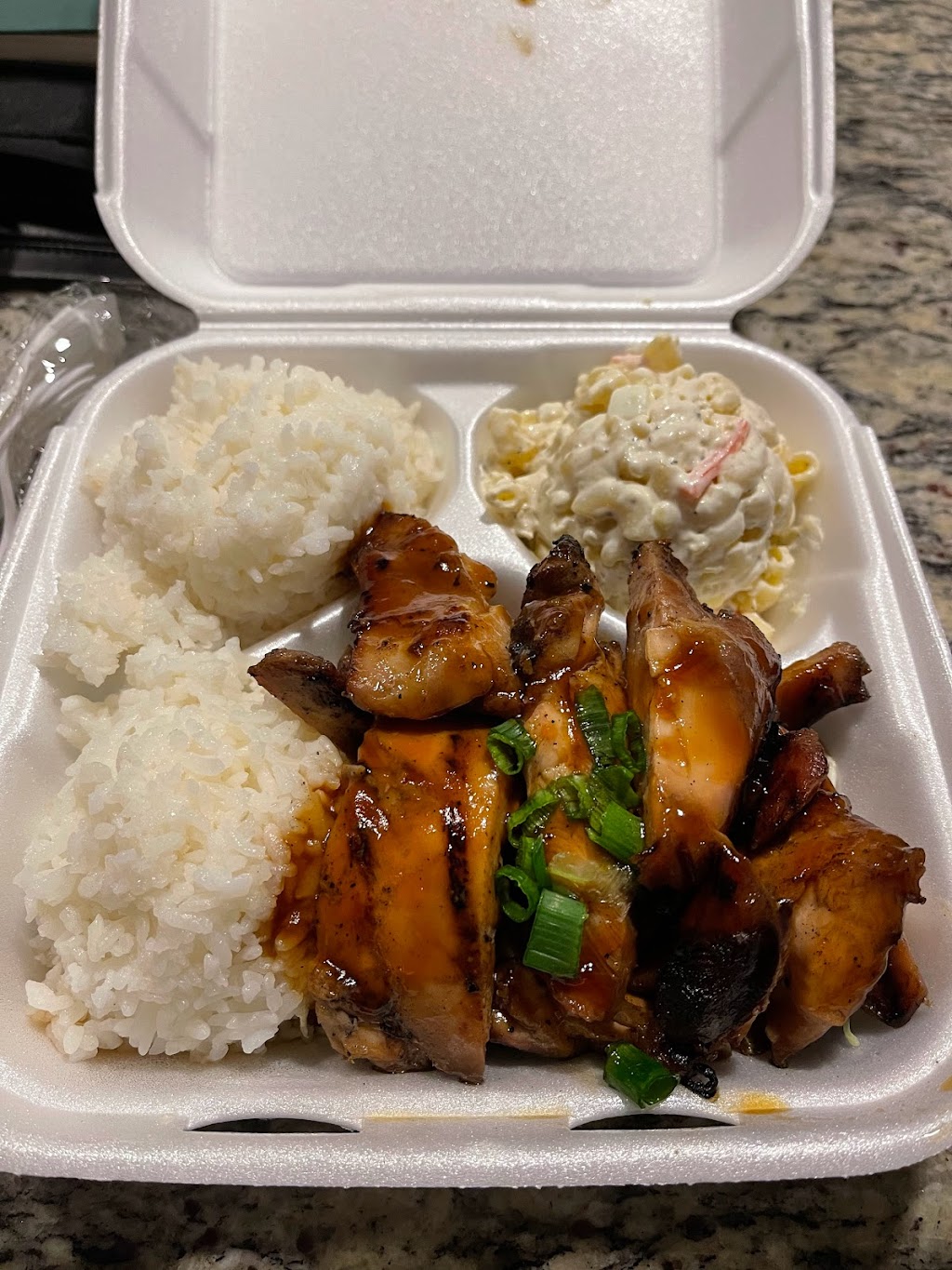 808 Ohana Grindz | restaurant | 543 NE E St Suite 105/106, Grants Pass, OR 97526, USA | 5412441711 OR +1 541-244-1711