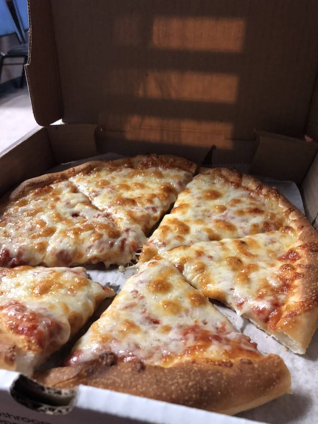 Central Pizza-Town Talk | restaurant | 429 S Washington St, North Attleborough, MA 02760, USA | 5086958888 OR +1 508-695-8888