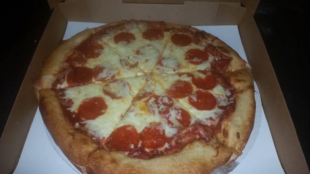 Ma Ma Mias Pizzeria | restaurant | 16535 Gratiot Rd, Hemlock, MI 48626, USA | 9896426420 OR +1 989-642-6420