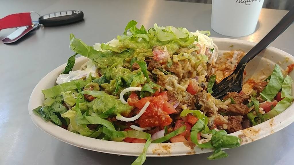 Chipotle Mexican Grill | restaurant | 15035 N Thompson Peak Pkwy Ste E101, Scottsdale, AZ 85260, USA | 4806615650 OR +1 480-661-5650