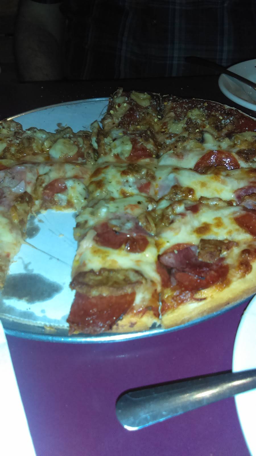 Dantes Pizza | restaurant | 3586 Indianola Ave, Columbus, OH 43214, USA | 6142685090 OR +1 614-268-5090