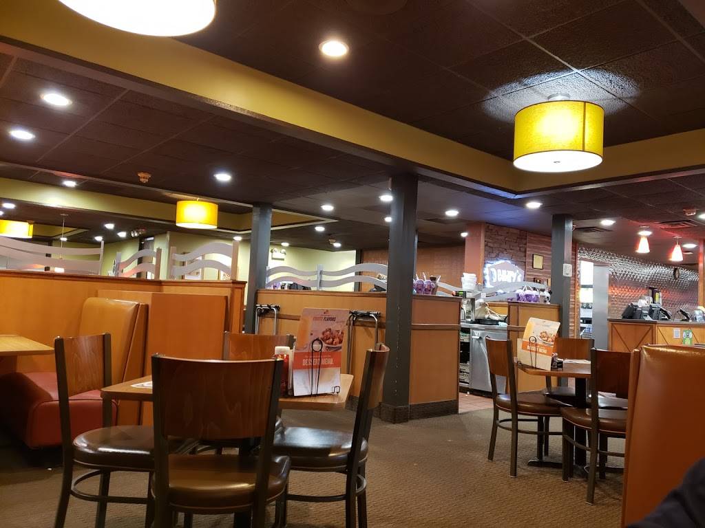 Dennys | restaurant | 890 Milwaukee Ave, Vernon Hills, IL 60061, USA | 8473623590 OR +1 847-362-3590