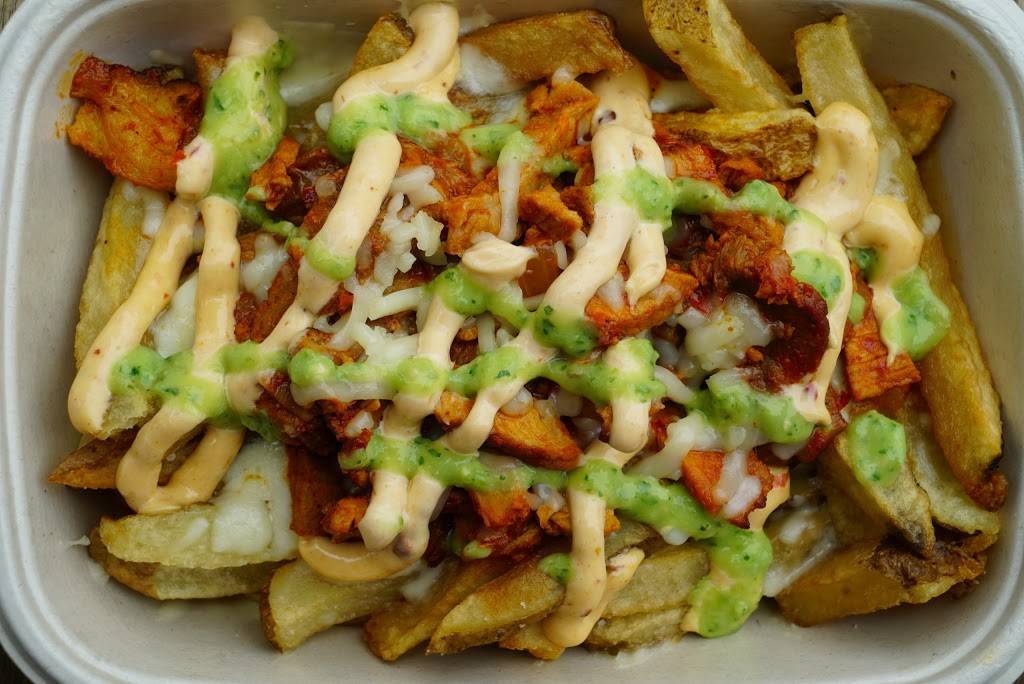 El Gallo Taqueria | restaurant | 214 Highlawn Ave, Brooklyn, NY 11223, USA | 9176682332 OR +1 917-668-2332