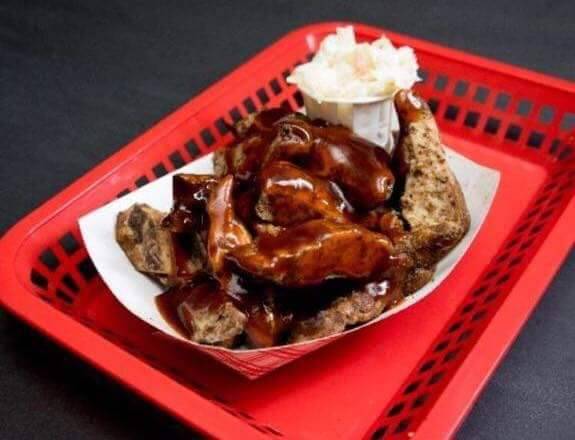 Chicago Smerqs | restaurant | 2801, 213 E 79th St, Chicago, IL 60619, USA | 7739664257 OR +1 773-966-4257