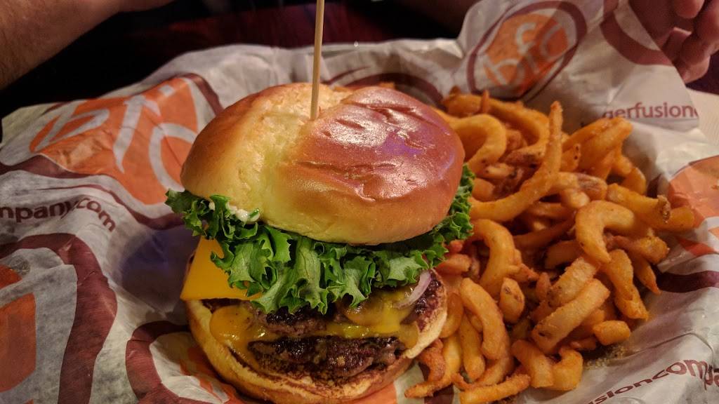 Burger Fusion Company Downtown LaCrosse | restaurant | 200 Pearl St, La Crosse, WI 54601, USA | 6088816398 OR +1 608-881-6398