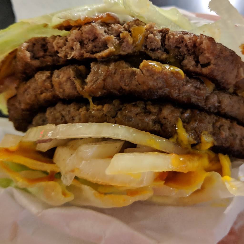 A&W Canada | restaurant | 2121 Carling Ave, Ottawa, ON K2A 1H2, Canada | 6137299864 OR +1 613-729-9864