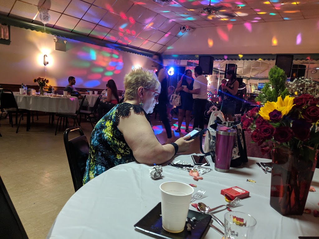 Dominics Sandwich Shop | restaurant | 442 Dayton St, Phoenixville, PA 19460, USA | 6109339937 OR +1 610-933-9937