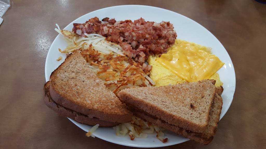 Troy Family Restaurant | restaurant | 307 Bargraves Blvd, Troy, IL 62294, USA | 6186677901 OR +1 618-667-7901