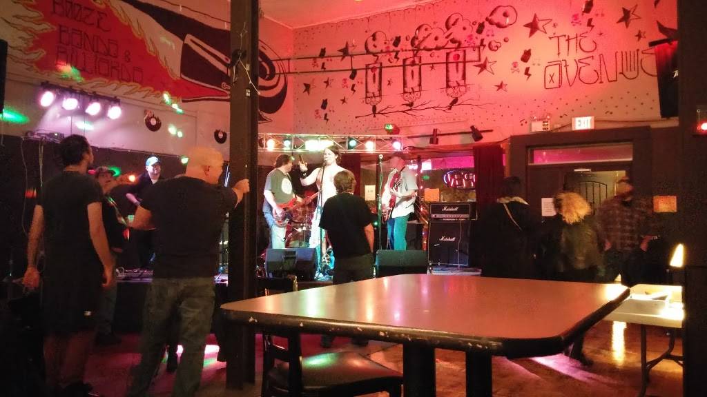 The Avenue Café | restaurant | 2021 E Michigan Ave, Lansing, MI 48912, USA | 5174927403 OR +1 517-492-7403