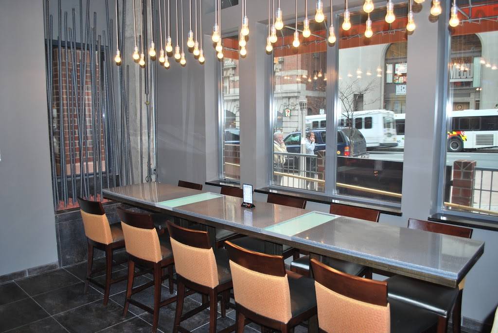 17 Light Restaurant | restaurant | 17 Light St, Baltimore, MD 21202, USA | 4437982472 OR +1 443-798-2472