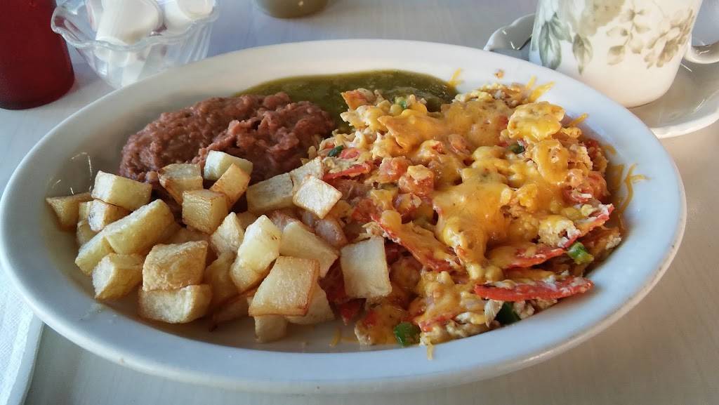 Cafe Alameda | restaurant | 342 W Houston St, San Antonio, TX 78205, USA | 2103544414 OR +1 210-354-4414