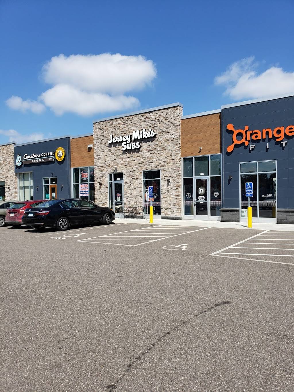 Jersey Mikes Subs | restaurant | 1625 E 66th St, Richfield, MN 55423, USA | 6123535125 OR +1 612-353-5125