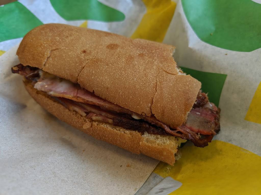Subway | meal takeaway | 7080 NE Cornell Rd, Hillsboro, OR 97124, USA | 5036937202 OR +1 503-693-7202