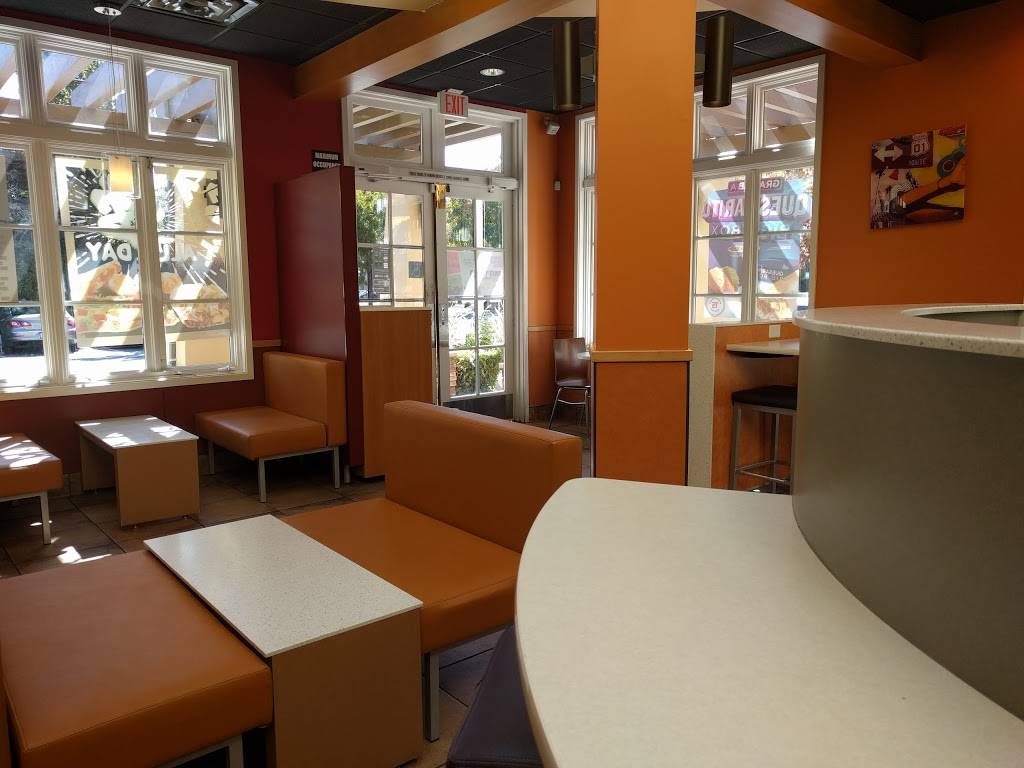 Taco Bell | meal takeaway | 950 W El Camino Real, Mountain View, CA 94040, USA | 6509654256 OR +1 650-965-4256