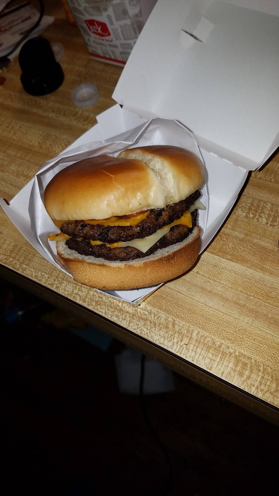 Jack in the Box | restaurant | 311 S Galloway Ave, Mesquite, TX 75149, USA | 9722855889 OR +1 972-285-5889