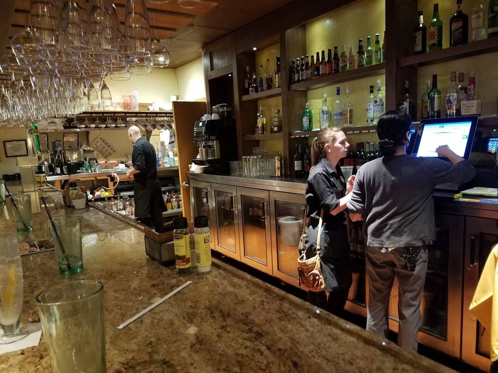 Olive Garden Italian Restaurant | meal takeaway | 3940 S Lamar Blvd, Austin, TX 78704, USA | 5124400131 OR +1 512-440-0131