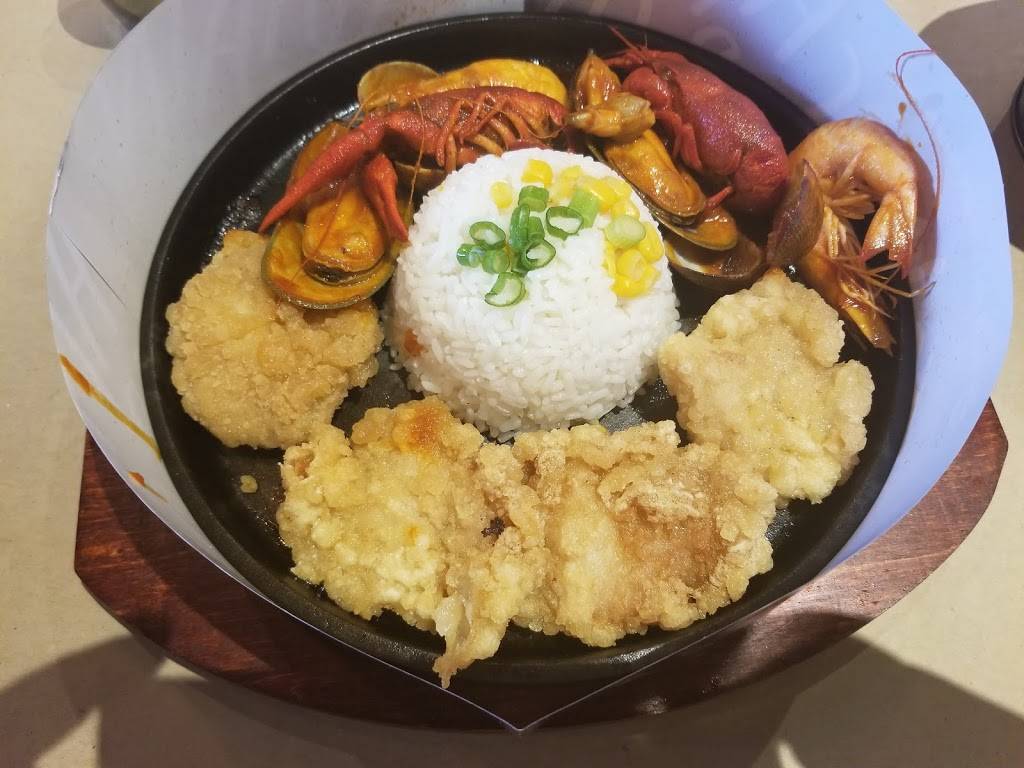 The Captains Boil | restaurant | 2655 Yonge St, Toronto, ON M4P 2J6, Canada | 4164852655 OR +1 416-485-2655