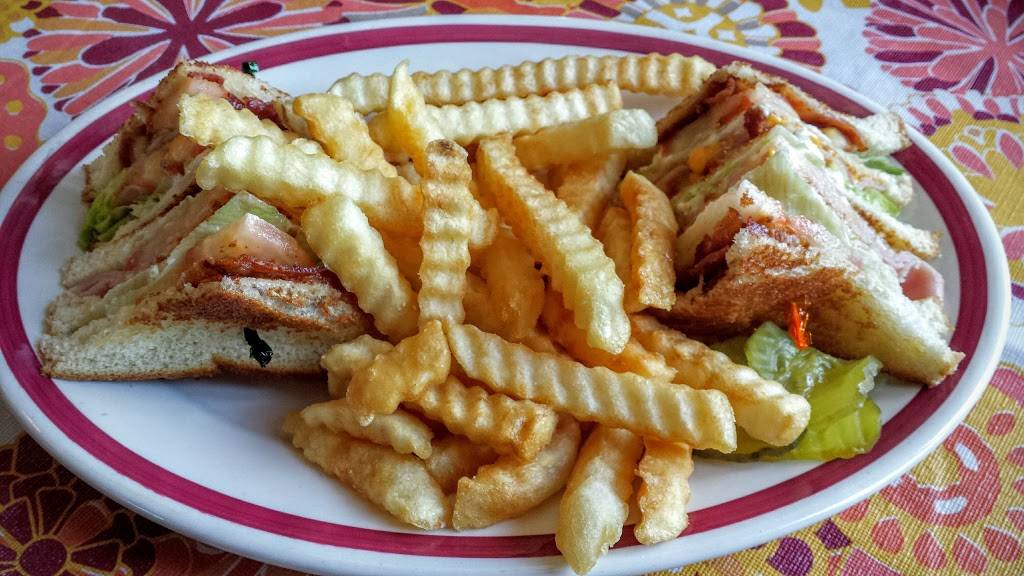 Peoples Choice | restaurant | 230 W Broadway St, Newport, TN 37821, USA | 4236238740 OR +1 423-623-8740