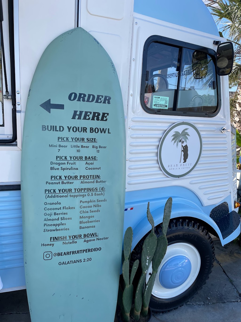 Bear Fruit Bowls and Coffee | restaurant | 13440 Perdido Key Dr, Pensacola, FL 32507, USA | 8509720469 OR +1 850-972-0469