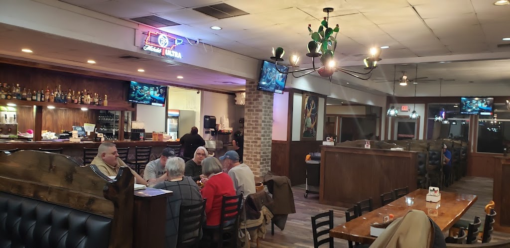 La Rivera Mexican Restaurant | restaurant | 95 Skinner Flat Rd, Manchester, TN 37355, USA | 9319540863 OR +1 931-954-0863