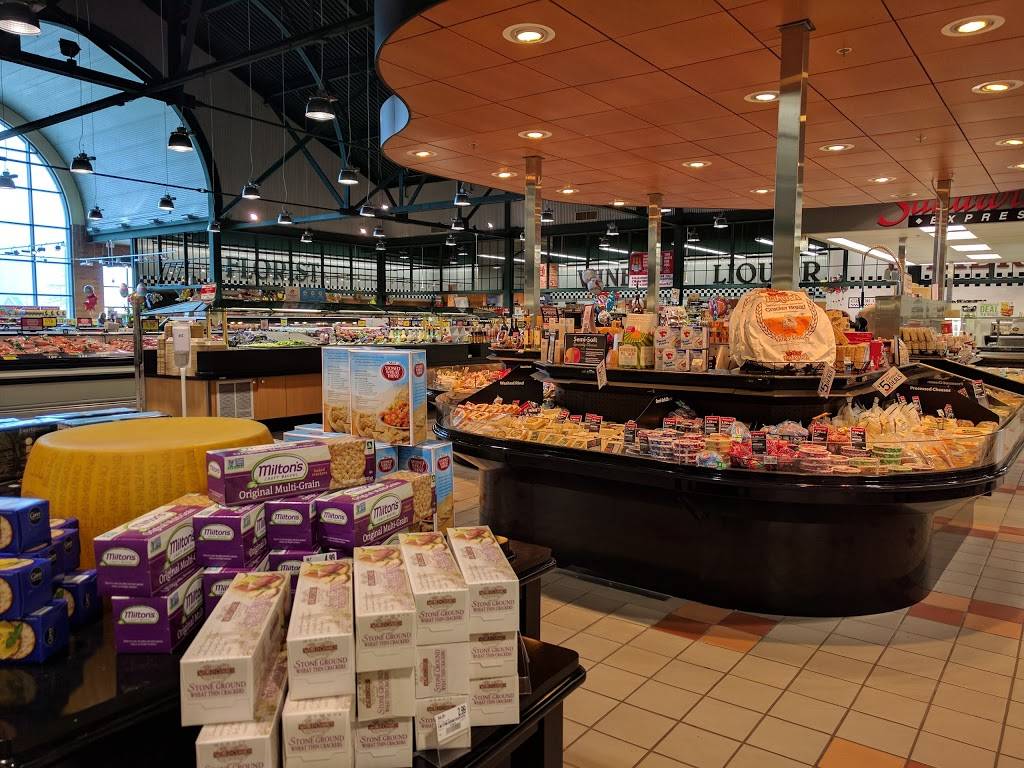 Dardenne Crossing | shopping mall | 3023-3079, State Hwy K, OFallon, MO 63368, USA | 5136861600 OR +1 513-686-1600