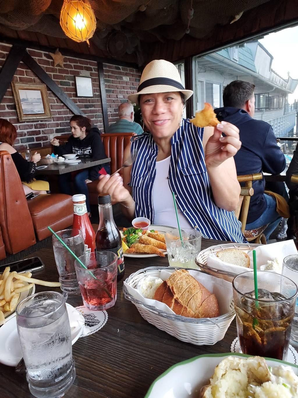 T.Tigers Bistro &Grille BBQ. | restaurant | 12698 N Dixie Hwy, South Rockwood, MI 48179, USA | 7347991039 OR +1 734-799-1039