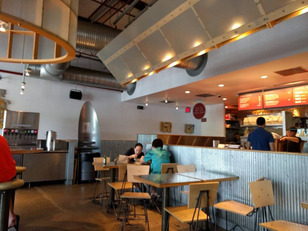Chipotle Mexican Grill | restaurant | 865 Rockville Pike Ste B, Rockville, MD 20852, USA | 3012795461 OR +1 301-279-5461